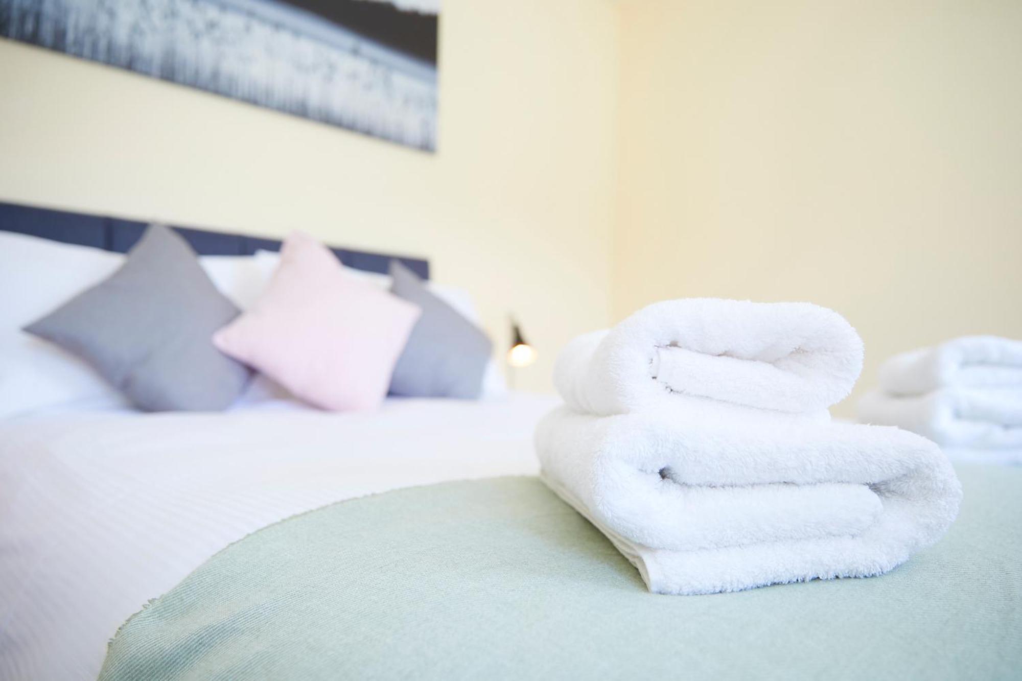 25 Newborough By Stay In Scarborough Eksteriør billede